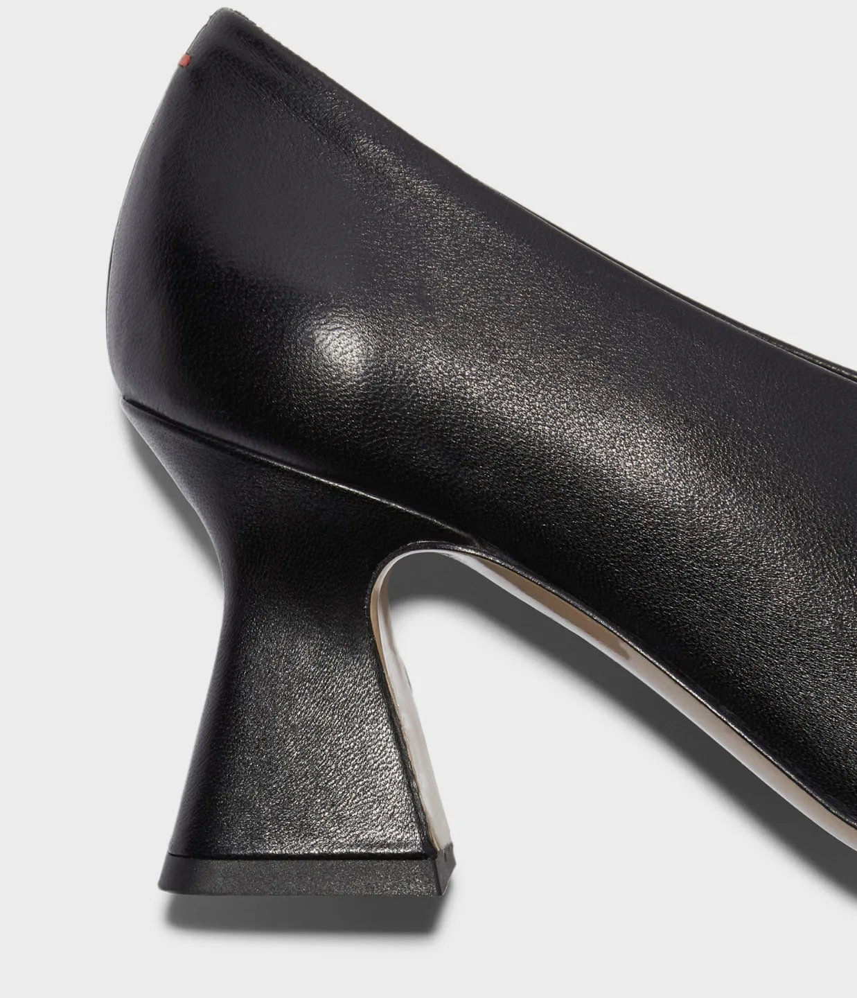 Nova Nappa Leather Heel in Black