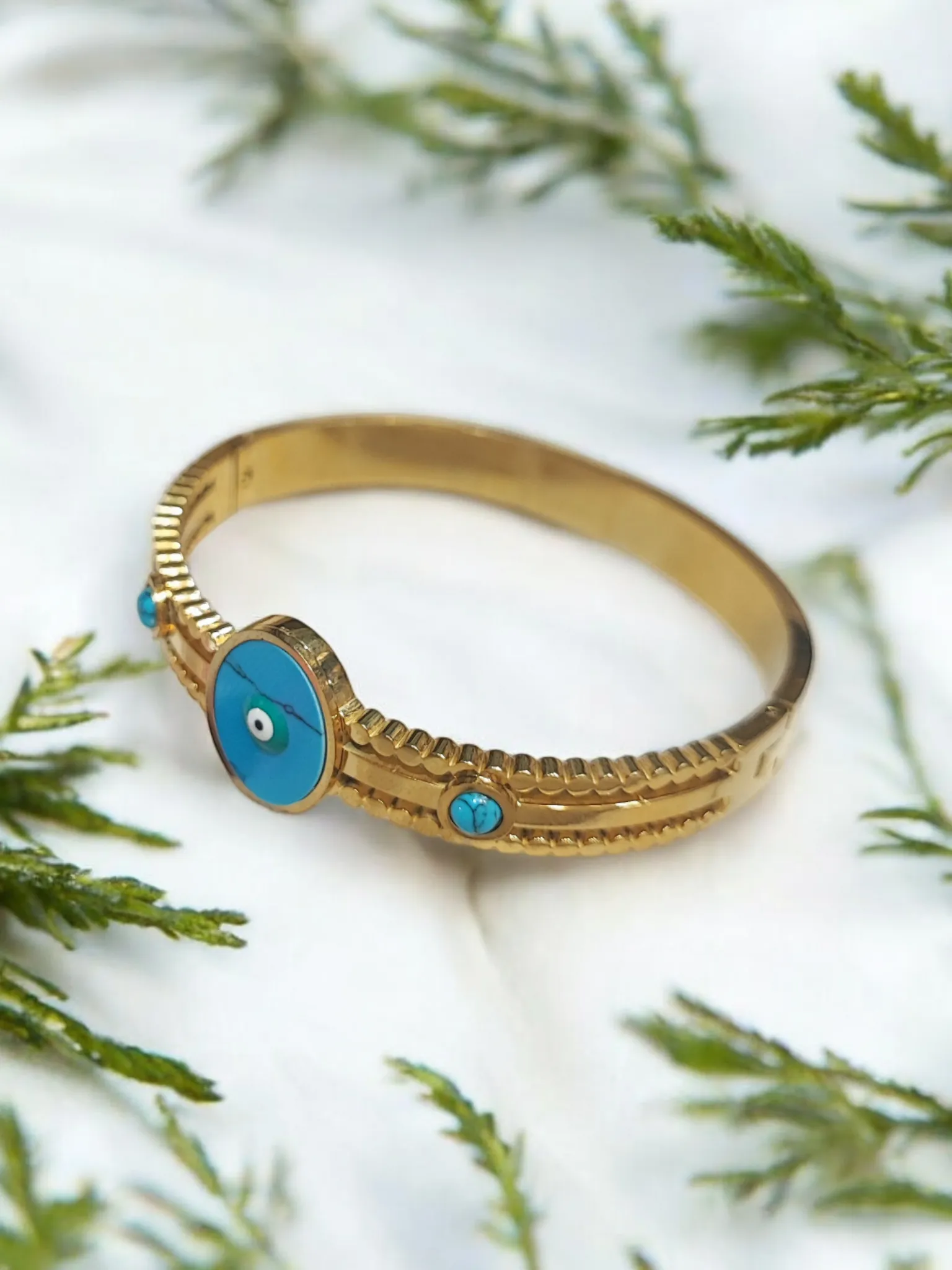 Pearlfect Evil Eye Gold-Plated Bracelet